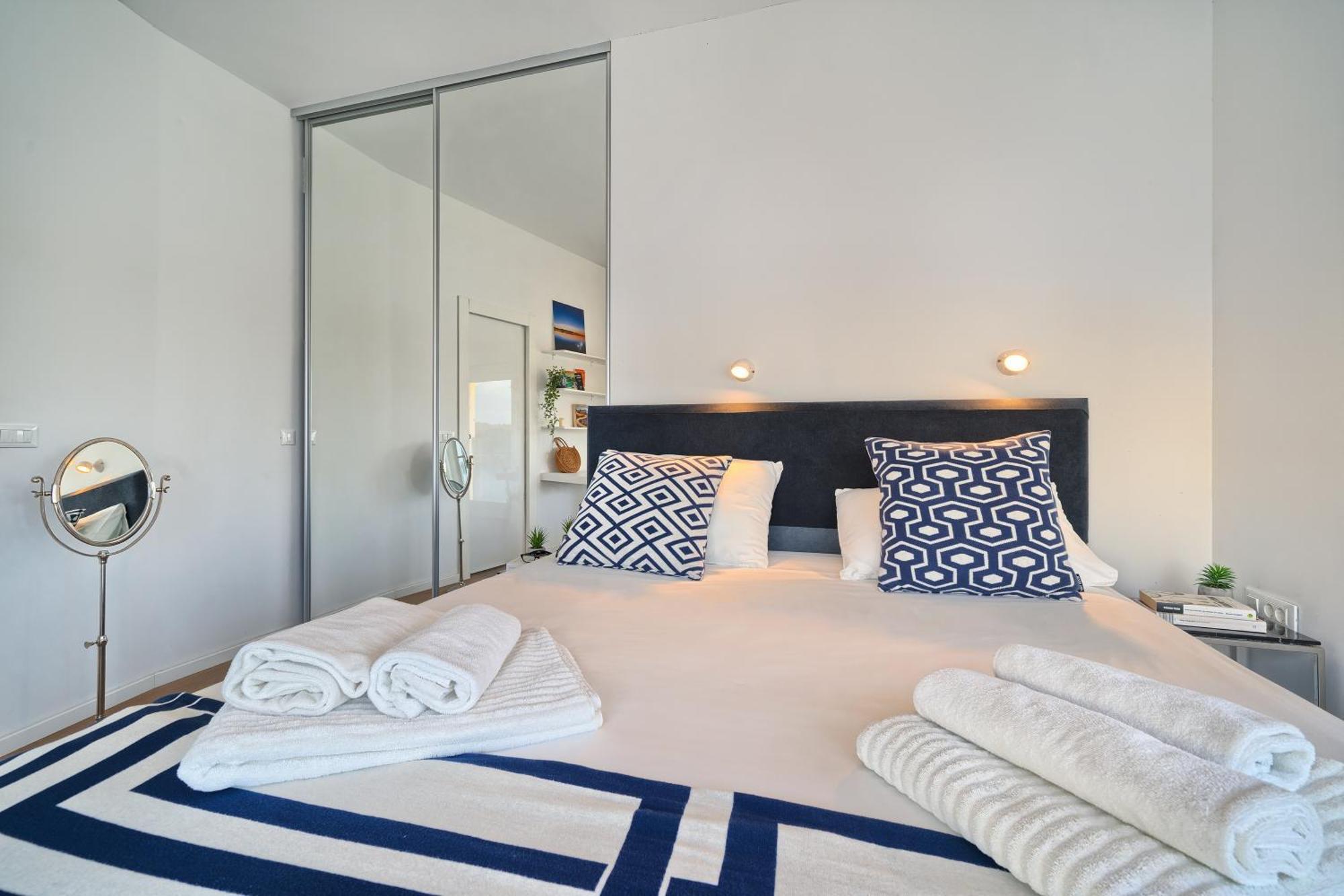 Livingstone Beach House Trogir Oda fotoğraf